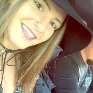 Meet your Posher, Erica